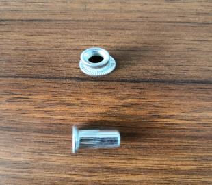 RIVET NUT